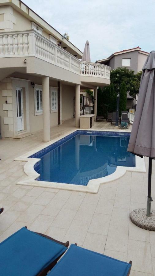 Villa Lizzi Trogir Kültér fotó